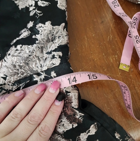 NWOT • Lulu's • Brocade Romper - Picture 12 of 13